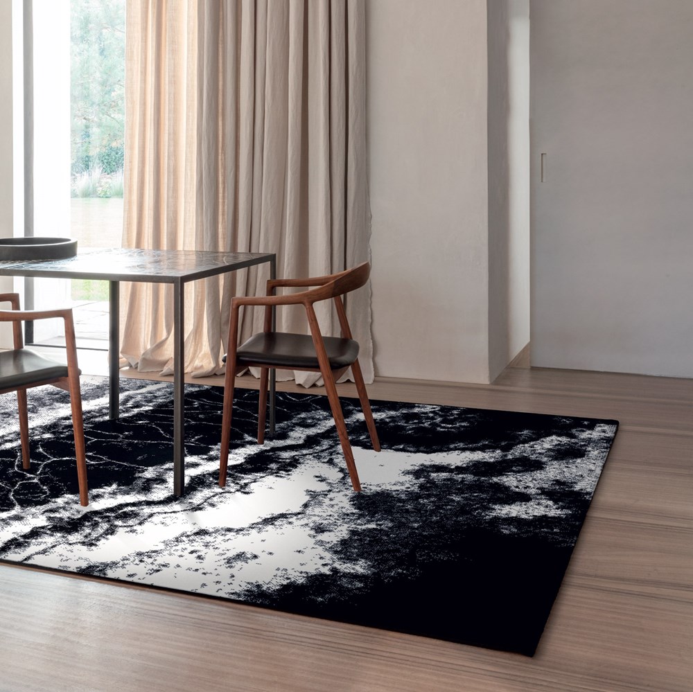 Tiago 46323 AF100 Marble Rugs in White Black